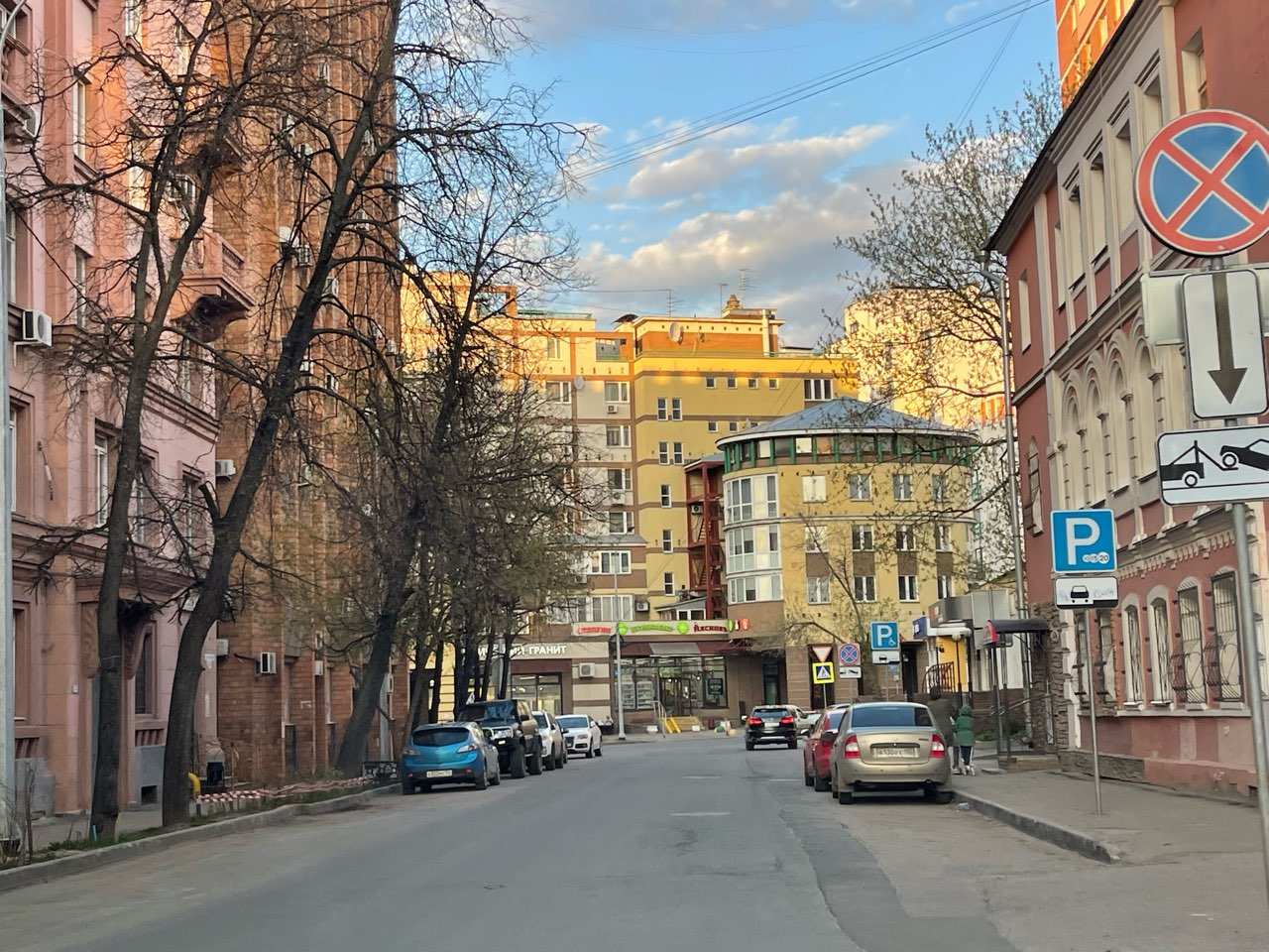 Нижегородцы смогут бесплатно парковаться в новогодние праздники - фото 1