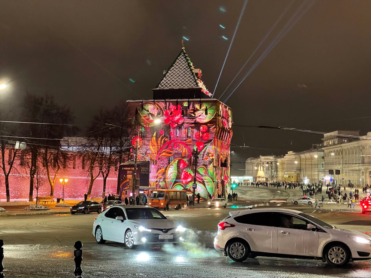 От "Волшебного леса" до праздничного экспресса: где встретить Новый год в Нижнем Новгороде - фото 2