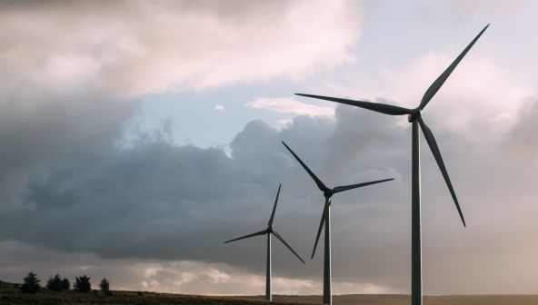 Глава донского Минпрома Игорь Сорокин: «Первые ветровые электростанции в Ростовской области заработают до конца 2020 года»