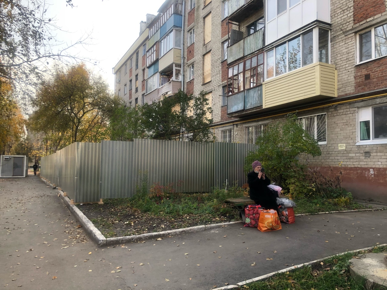 Жители дома, пострадавшего от взрыва газа, начали возвращаться в свои квартиры