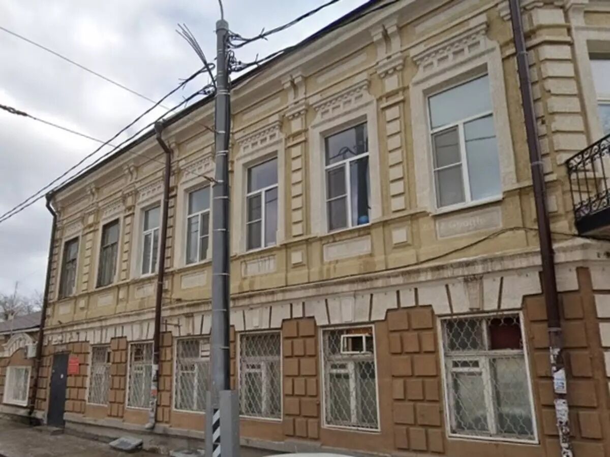 Часть доходного дома братьев Рысс продают в Ростове за 10,4 млн рублей  - фото 1