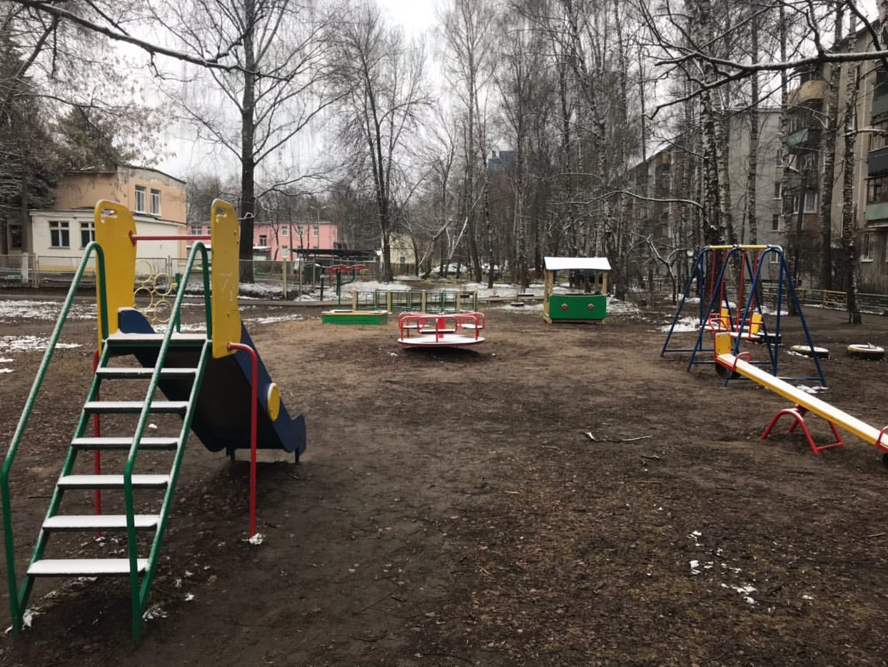 Детские площадки и парки закрыты для посещения в Нижнем Новгороде