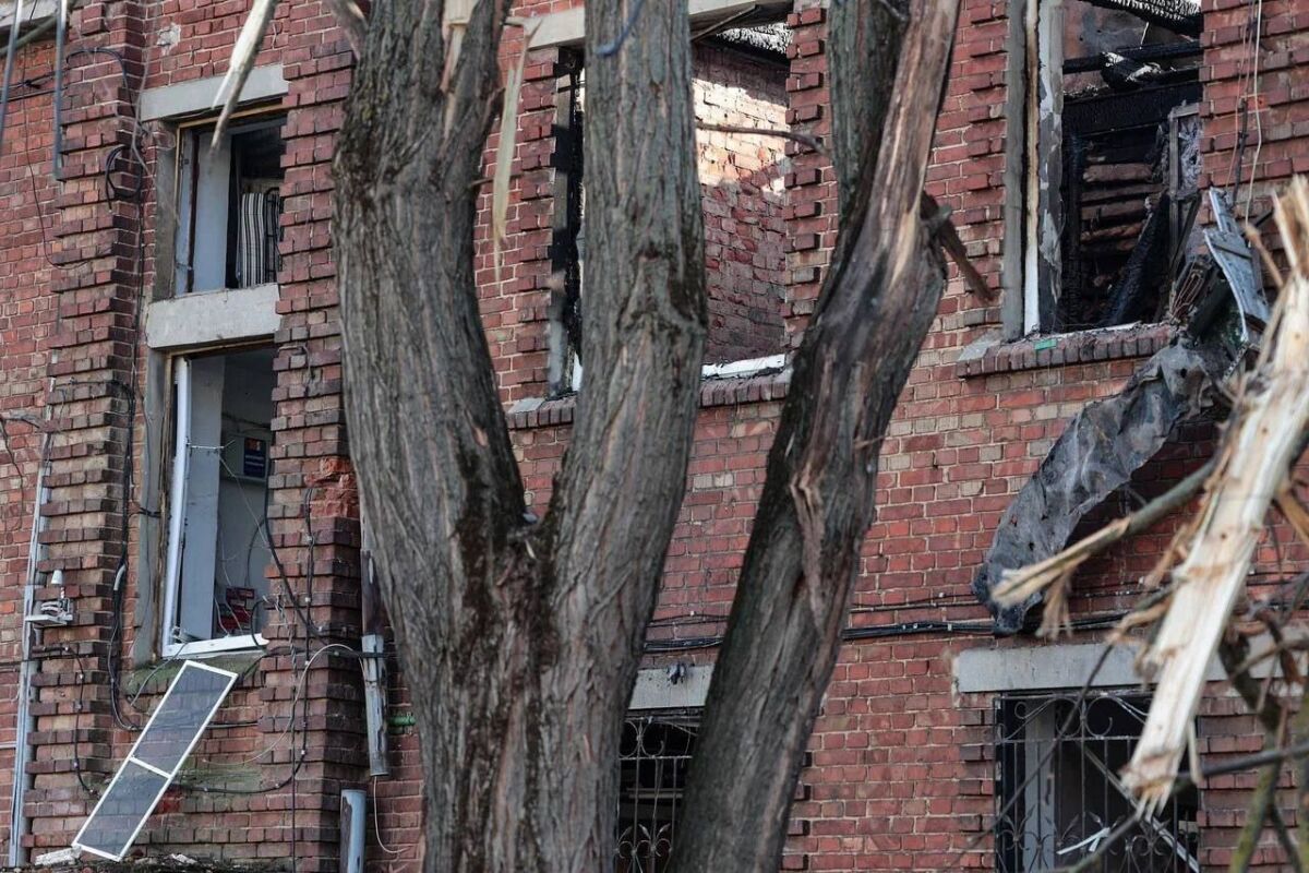 Один из поврежденных БПЛА домов в Таганроге не подлежит восстановлению - фото 2