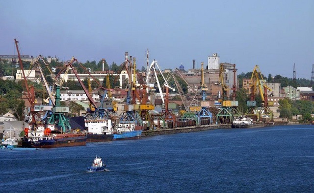 Ростовский порт переедет на левый берег за 3 млрд рублей