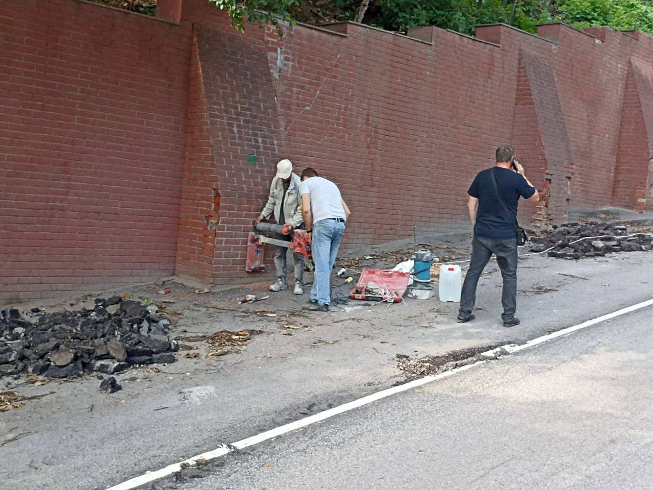 Геологическое обследование территории возле Каменного моста началось в Воронеже - фото 1